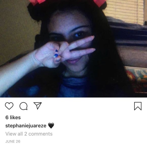 Meet your Posher, Stephanie - Picture 1 of 1